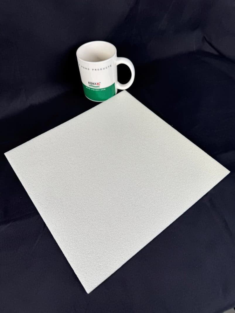 Aquael Pad Under For Shrimp Set 30 White