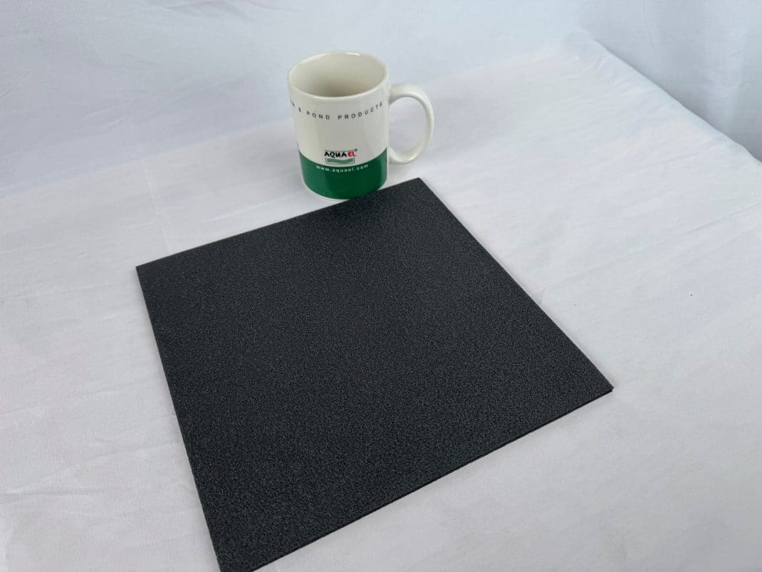 Aquael Pad Under For Shrimp Set 20 Black