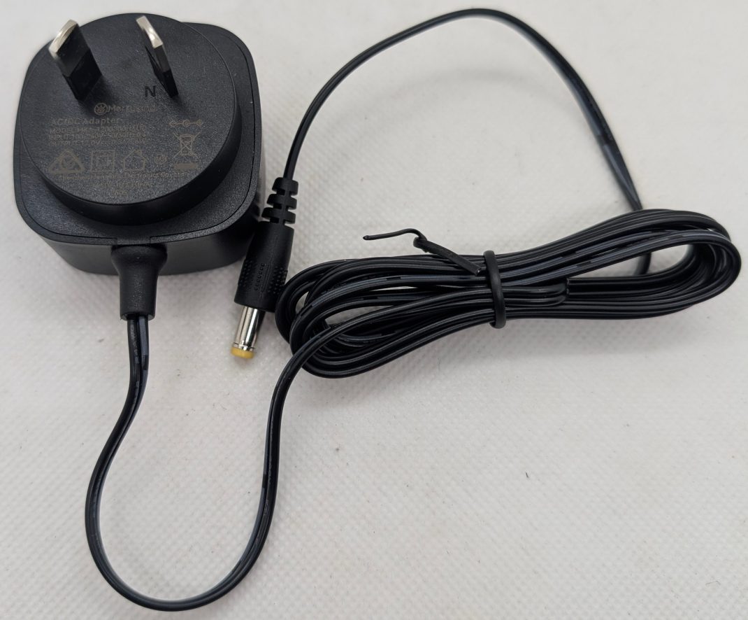 Ac/dc Adapter 12.0v 0.3a 3.6w