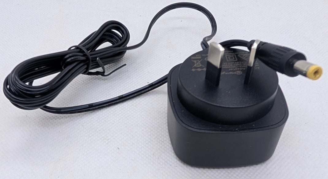Ac/dc Adapter 12.0v 0.3a 3.6w