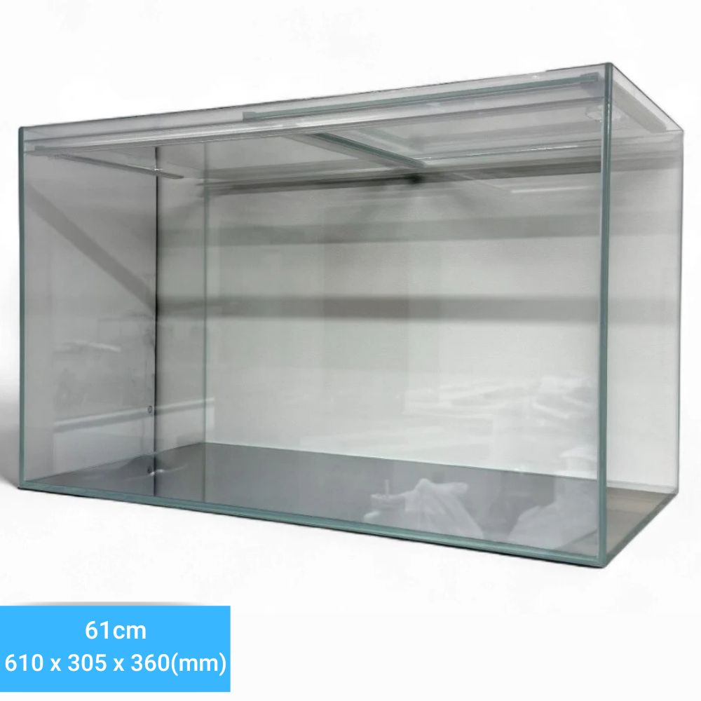 45DEGREE ultra clear 610x305x360 lid, rubber mat